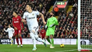 Leeds United vs Liverpool- Soi kèo bóng 02h00 18/04/2023 – Ngoại hạng Anh